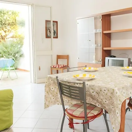 Relax Flat - *